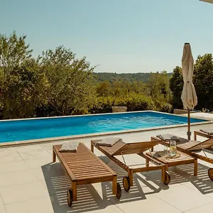 https://casa-cavi-istria.in-istria.net